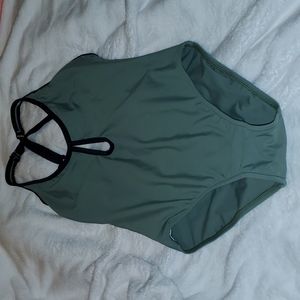 Venus size 6 one piece swim suit
